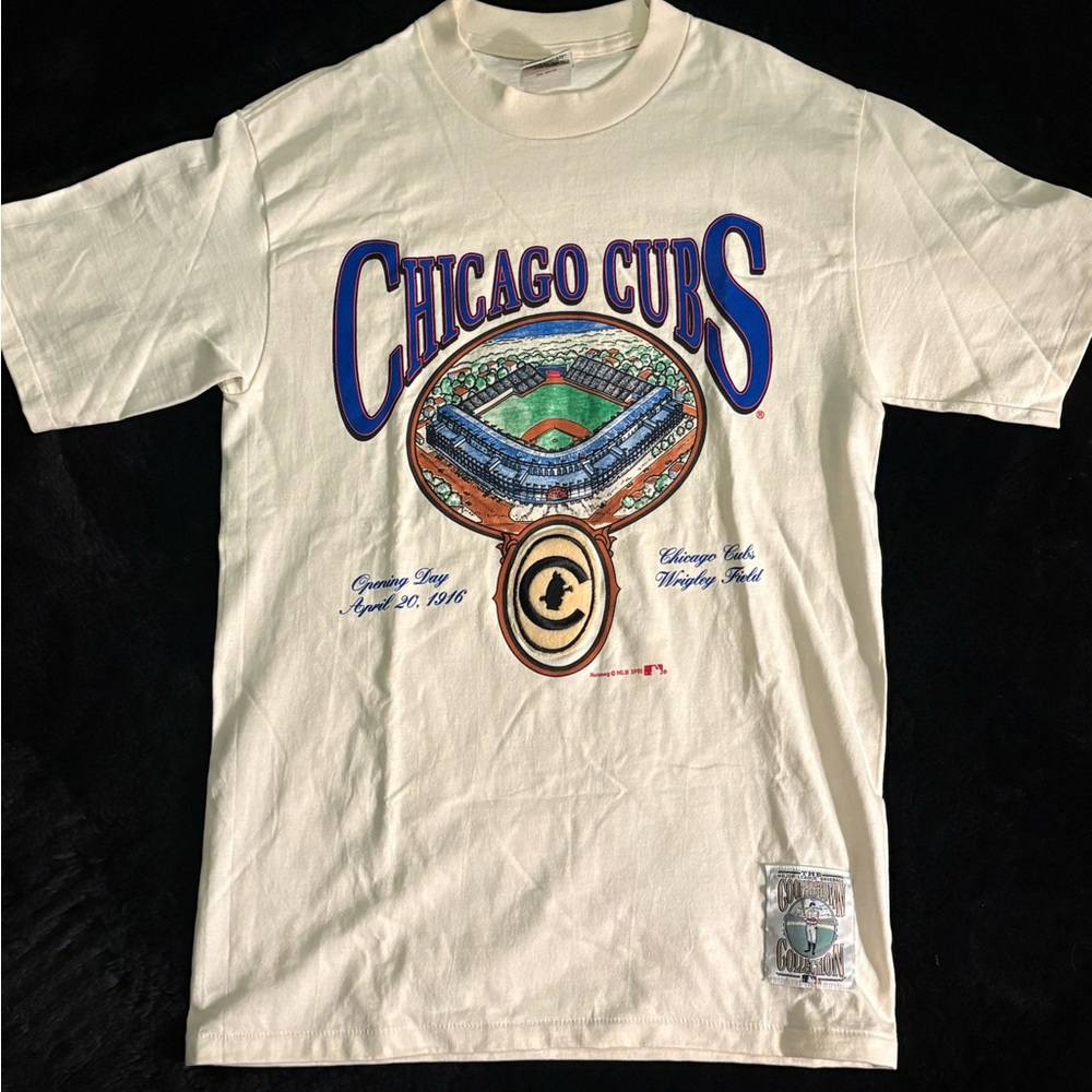 Chicago Cubs Vintage Cream Tee